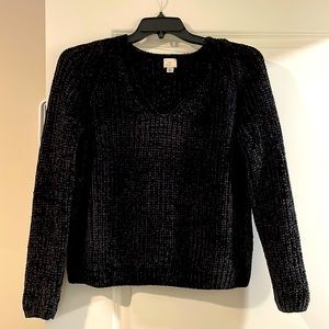 Black Velvet stitched sweater Size Small